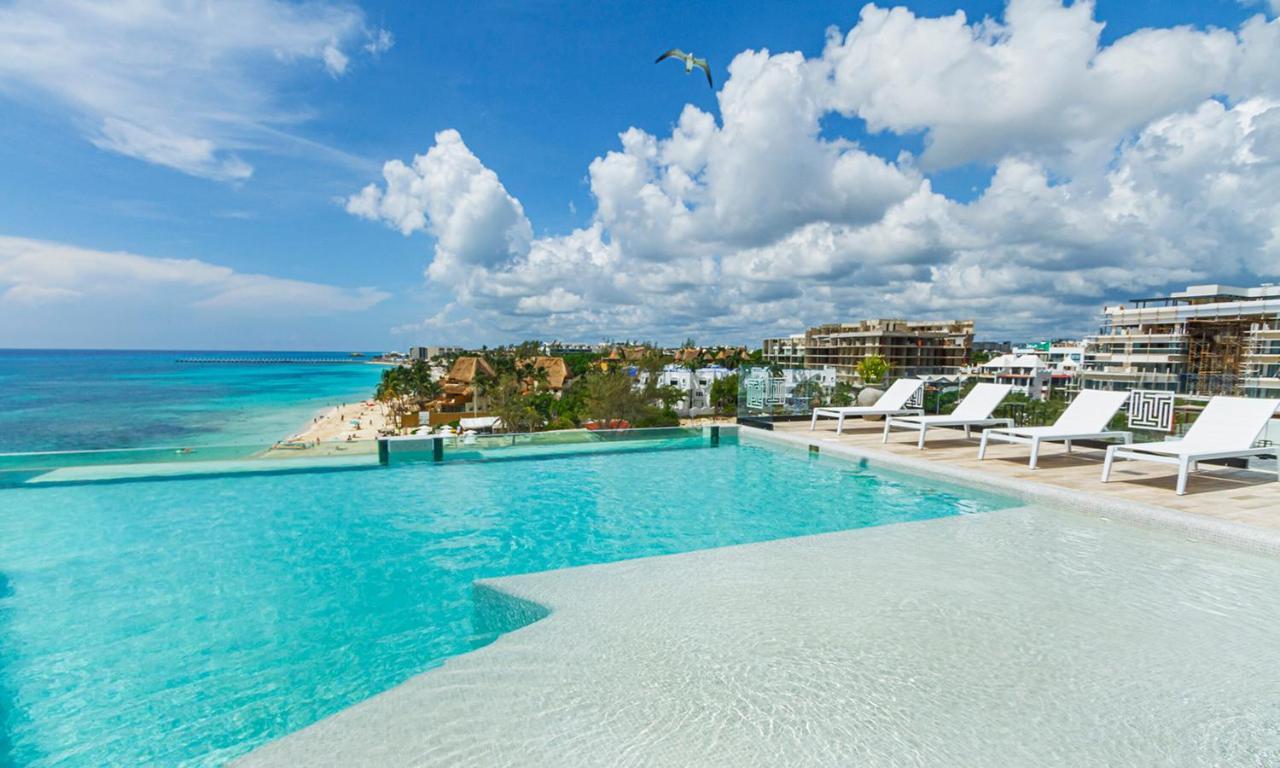 Ocean Blue Front Beach *